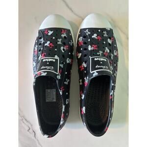 Disney Native Minnie Mouse Crocs